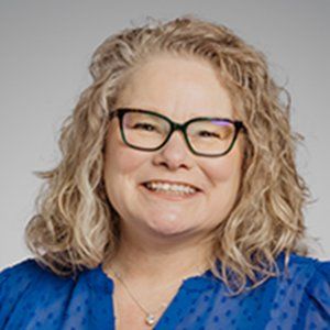 Meet your Posher, Candi